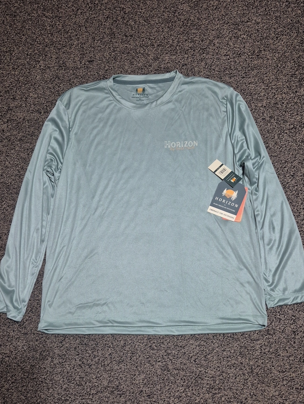 Horizon Men's Long-Sleeve Performance Tee in Aqua